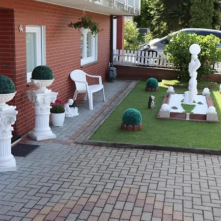 Ferien- Und Monteurwohnung Julia Mörlenbach Eksteriør billede
