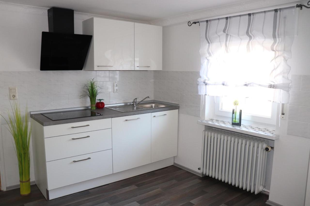 Ferien- Und Monteurwohnung Julia Apartment Moerlenbach
